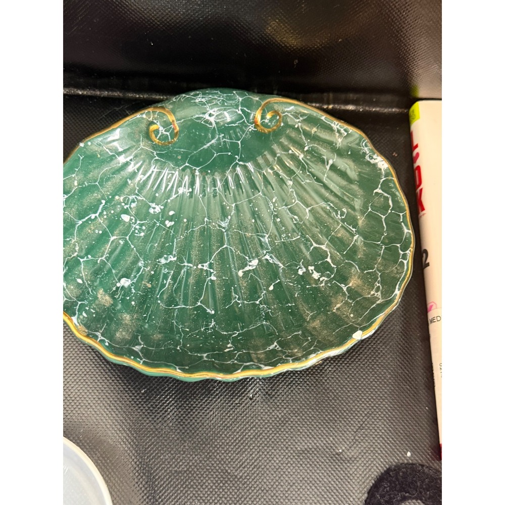 Vintage Kmart Shell Soap Dish Evergreen Green Marble Gold Trim Ceramic Scalloped